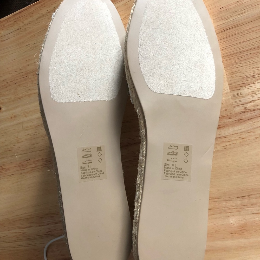Melissa Sweet Lace Espadrilles - Picture 4 of 8